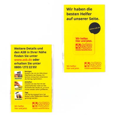 Zwei gelbe ASB-Karten mit Infos und Displayreiniger „Wir helfen hier und jetzt“; inklusive…